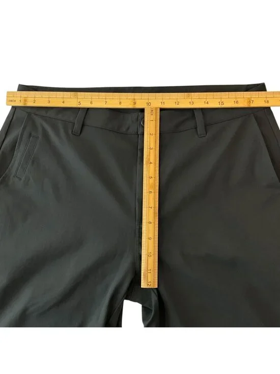 Vuori Cascade Tech Chino Pants Mens 34x30 Black Straight Leg Stretch Golf - Picture 10 of 12